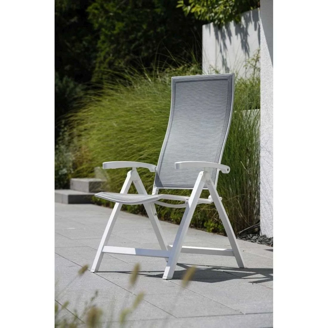 Stern Kari Klappsessel Aluminium/Textilene Weiß/Silber 4 Stern Kari Klappsessel Aluminium/Textilene Weiß/Silber – Bild 2