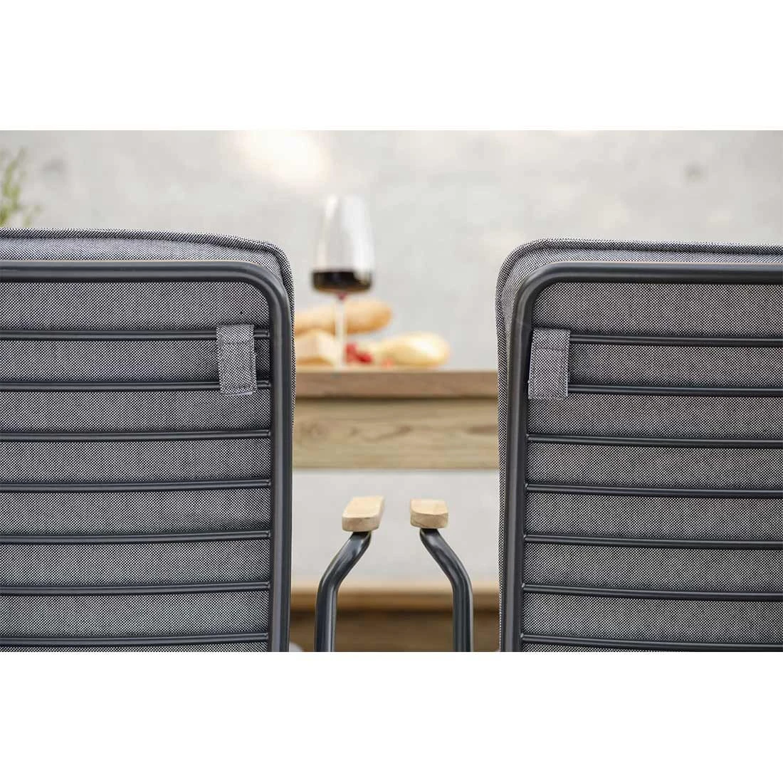 Stern Levi Stapelsessel Edelstahl/Teakarmlehnen Anthrazit 10 Stern Levi Stapelsessel Edelstahl/Teakarmlehnen Anthrazit – Bild 8