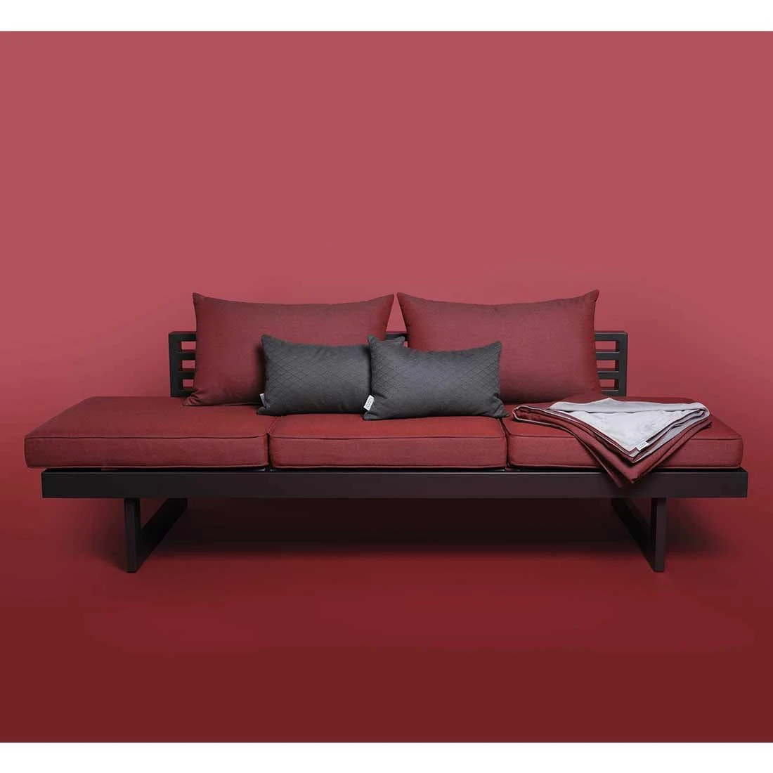 Stern New Holly Lounge/Liege Aluminium/Outdoorstoff Anthrazit/Rot 4 Stern New Holly Lounge/Liege Aluminium/Outdoorstoff Anthrazit/Rot – Bild 2