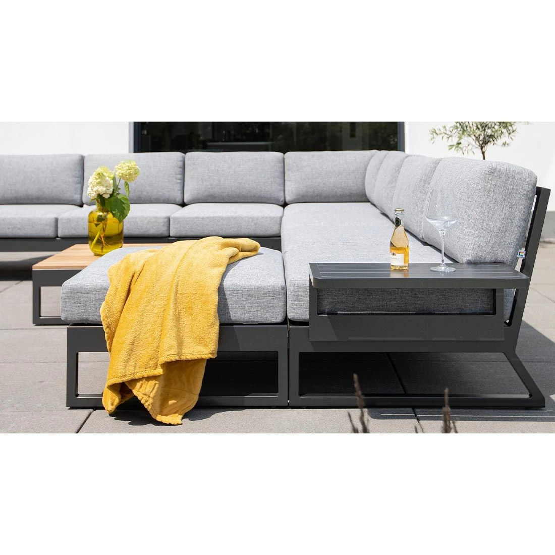 Kettler Ocean Skid Platform Loungehocker Aluminium/Olefin Anthrazit/Hellgrau Meliert 11 Kettler Ocean Skid Platform Loungehocker Aluminium/Olefin Anthrazit/Hellgrau Meliert – Bild 9