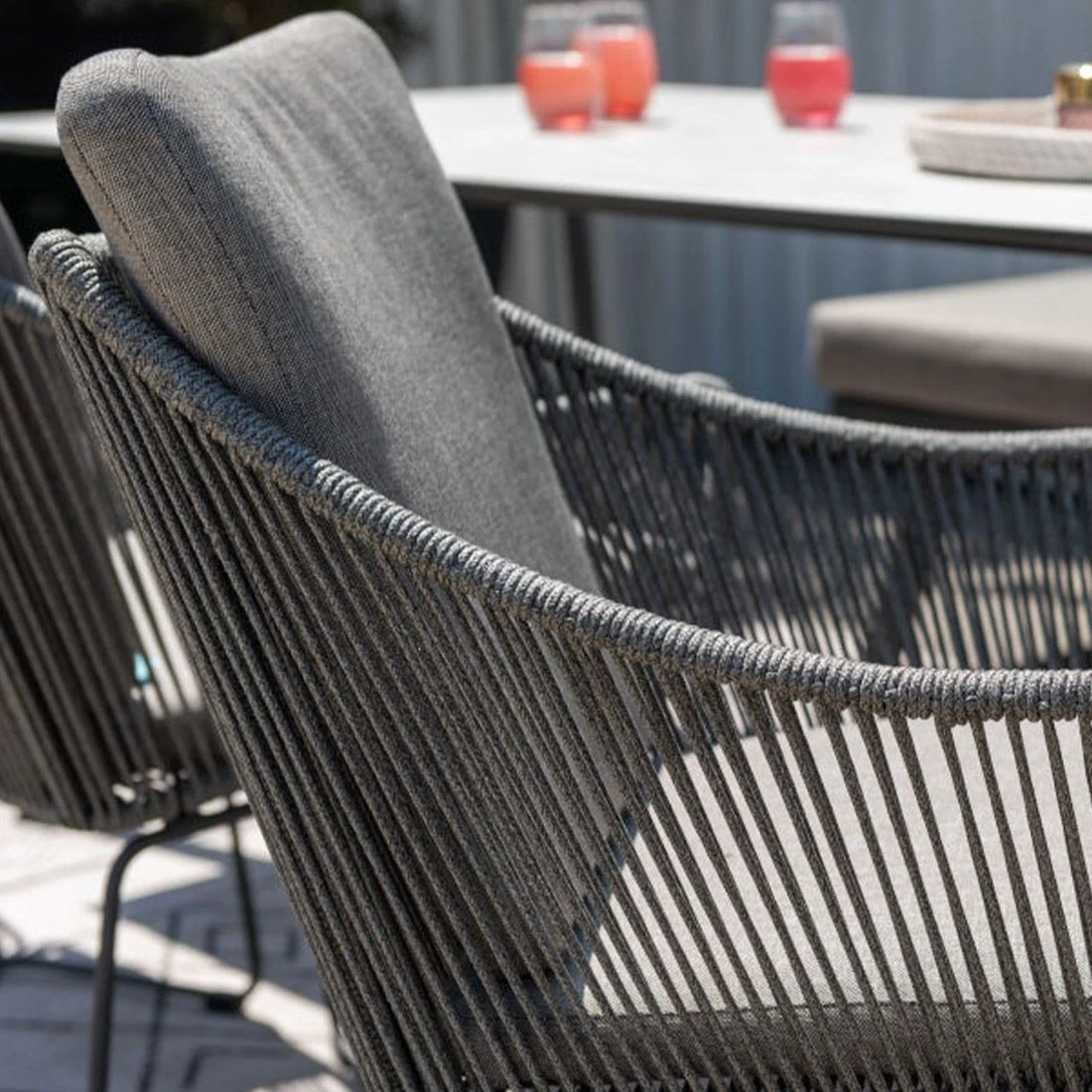 LifestyleGarden Opal Gartensessel Stahl/Rope Graphit/Roasted Sesame 9 LifestyleGarden Opal Gartensessel Stahl/Rope Graphit/Roasted Sesame – Bild 7