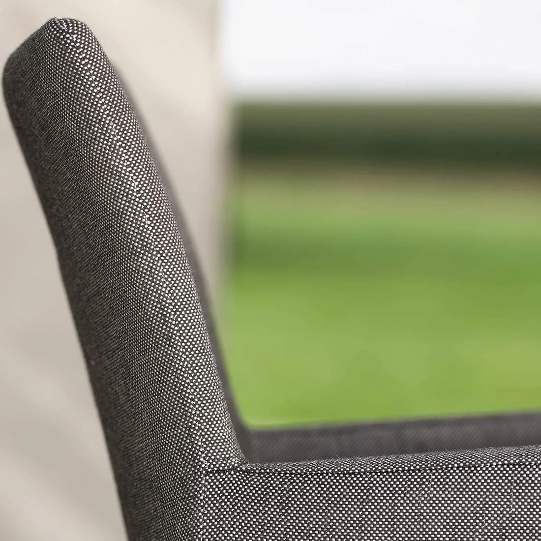 Stern Artus Diningsessel Aluminium/Outdoorstoff Schwarz Matt/Seidenschwarz 11 Stern Artus Diningsessel Aluminium/Outdoorstoff Schwarz Matt/Seidenschwarz – Bild 9